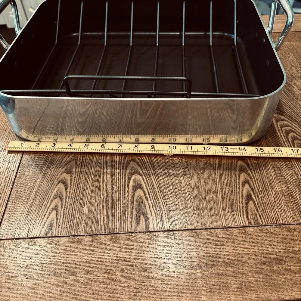 Oneida Ex Large Roast Pan W/ Rack NSF  Professional 20-25lb Turkey